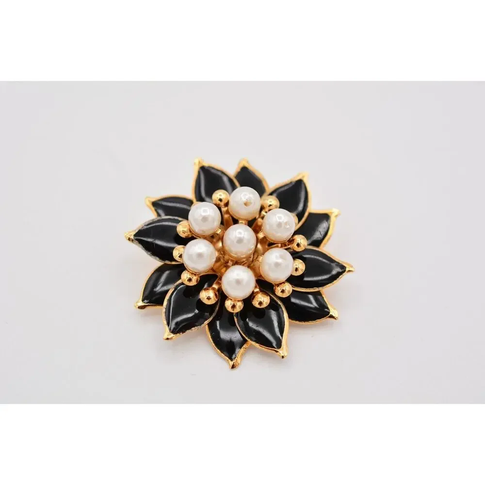 Vintage Flower Pin Brooch Black Enamel Faux Pearl Lightweight 1990s BinAT